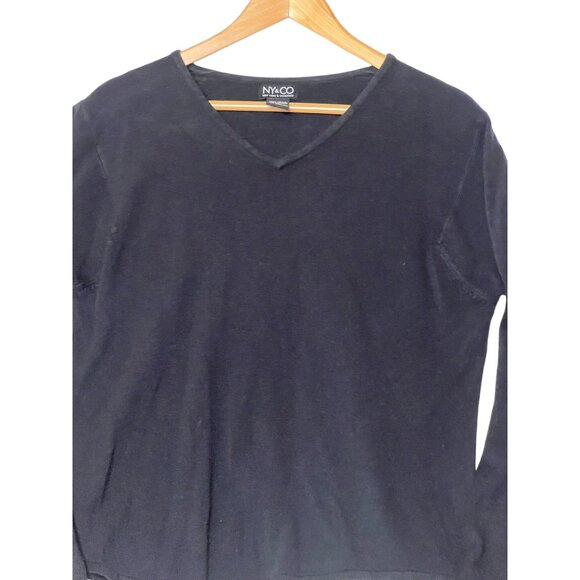 NY & Co  Sweater Size XL Black Acrylic V-Neck Long Sleeve SOFT Goth - Picture 7 of 16